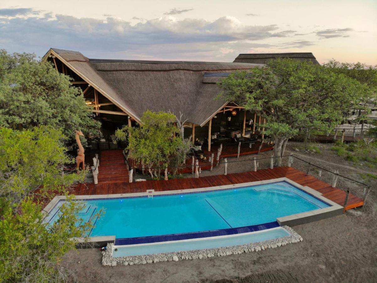 Etosha Oberland Lodge Okaukuejo Eksteriør bilde