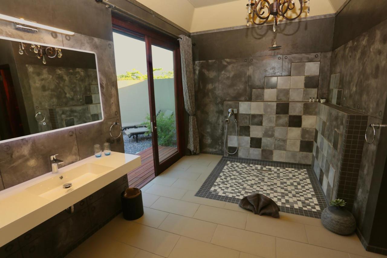 Etosha Oberland Lodge Okaukuejo Eksteriør bilde